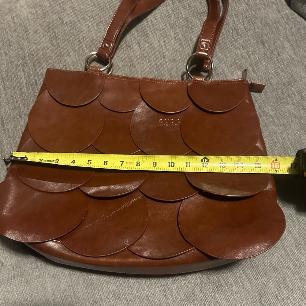 Gucci fish scale brown leather purse - Picture 9 of 9